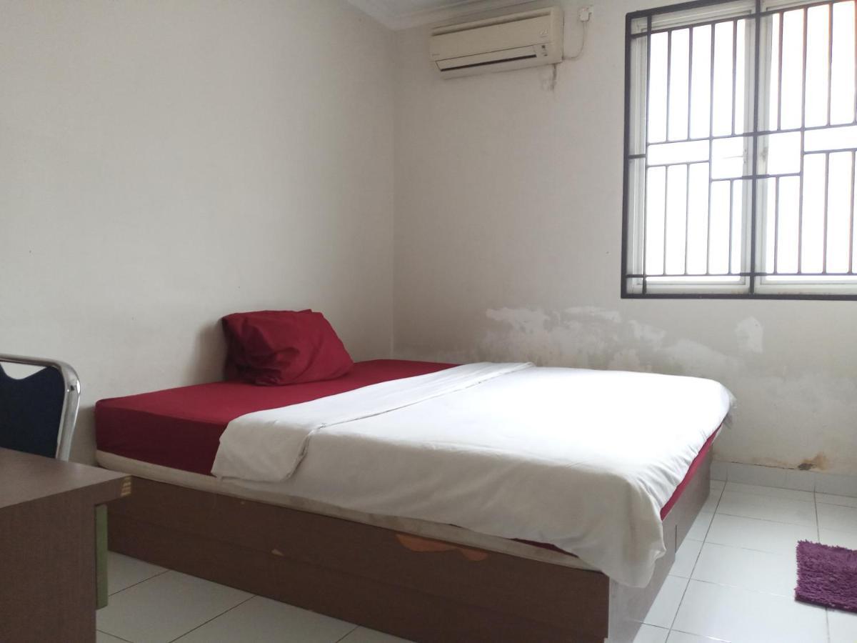 M Room Residence Tangerang Bagian luar foto