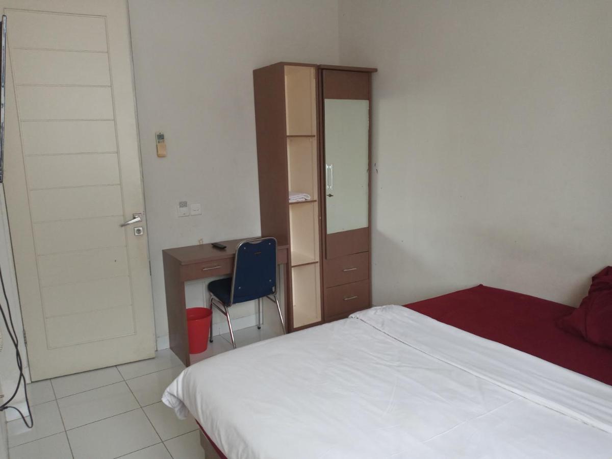 M Room Residence Tangerang Bagian luar foto