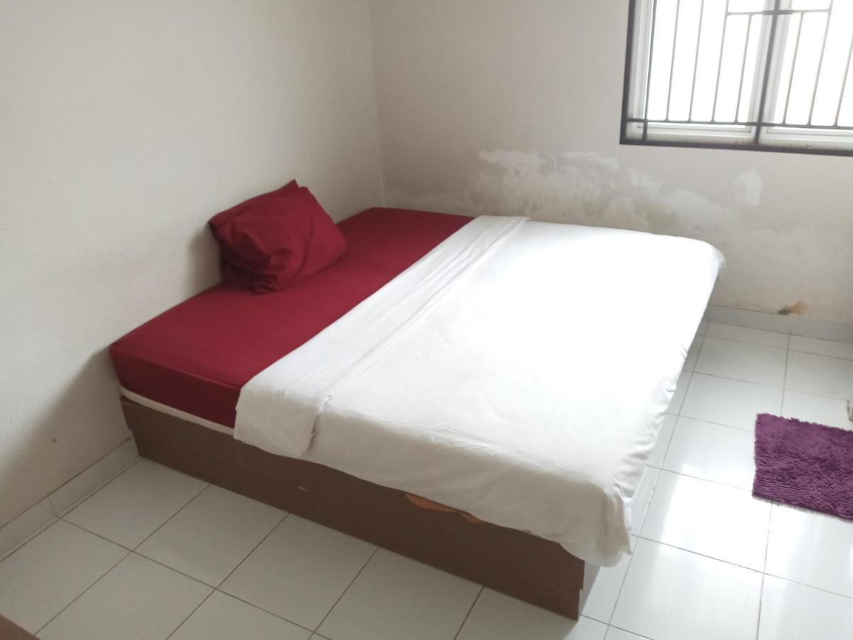 M Room Residence Tangerang Bagian luar foto